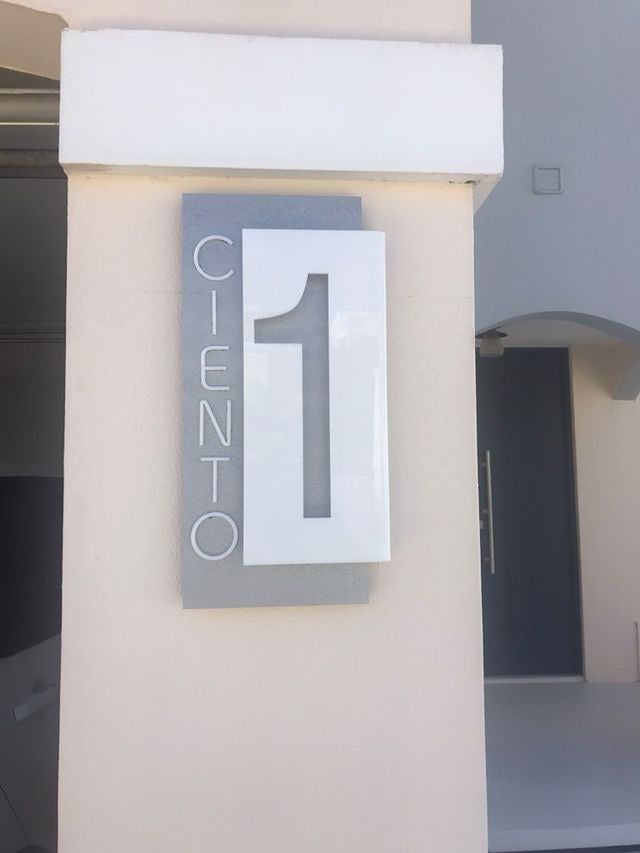 Flamenco - con número de buzón